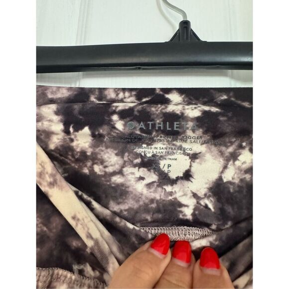 Athleta XS petite pants - Picture 3 of 5